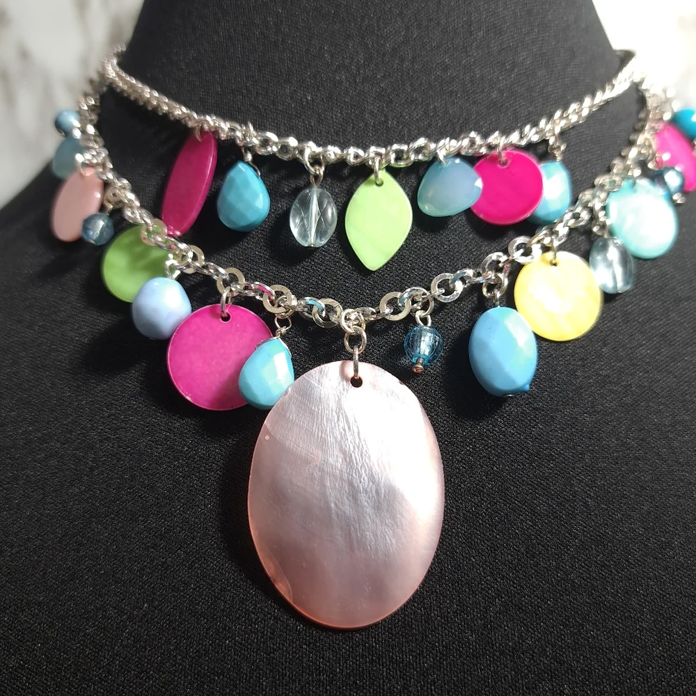 Women's Necklace Pink & Blue Acrylic Beads & Mother Pearls Silver Tone 10 Inches
